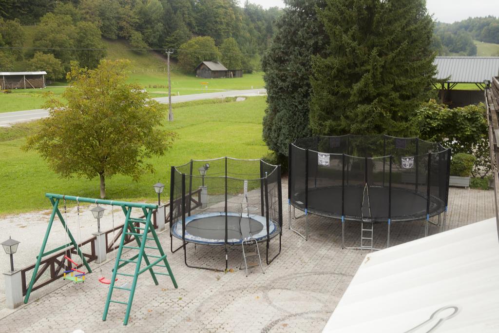 Sobe Krona Radovljica Dış mekan fotoğraf